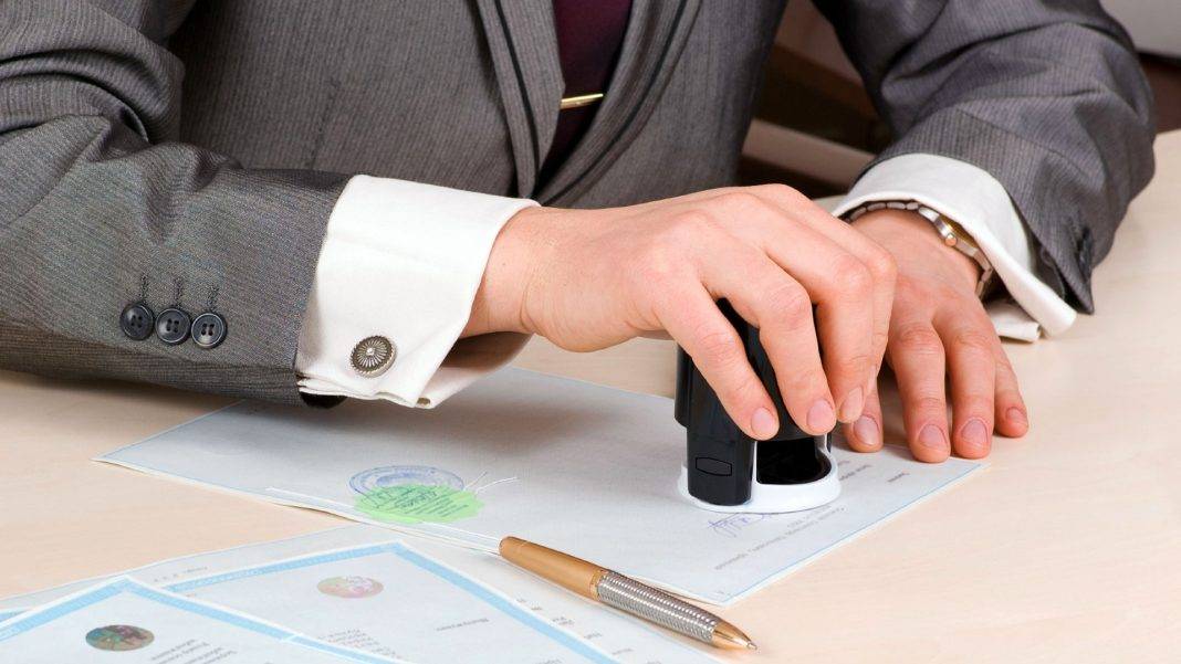 notario publico promesas campana 1068x601 - هزینه ترجمه مدارک دبیرستان